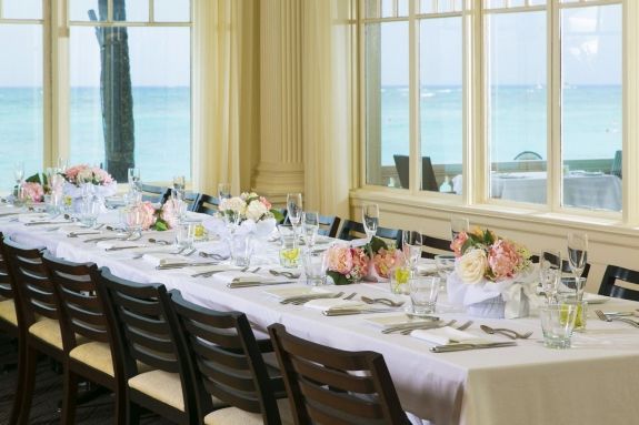 Oahu Wedding Venues Moana Surfrider A Westin Resort Spa Moana Surfrider A Westin Resort Spa Weddings